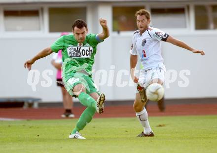 Fussball. Bundesliga. RZ Pellets WAC gegen SV Mattersburg. Gernot Messner,  (WAC), Ilka Naumoski (Mattersburg). Wolfsberg, 18.8.2012.
Foto: Kuess

---
pressefotos, pressefotografie, kuess, qs, qspictures, sport, bild, bilder, bilddatenbank