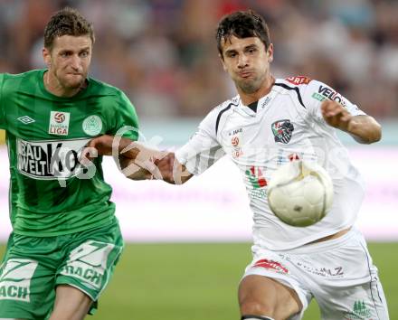 Fussball. Bundesliga. RZ Pellets WAC gegen SV Mattersburg. Mihret Topcagic,  (WAC), Florin Lovin (Mattersburg). Wolfsberg, 18.8.2012.
Foto: Kuess

---
pressefotos, pressefotografie, kuess, qs, qspictures, sport, bild, bilder, bilddatenbank