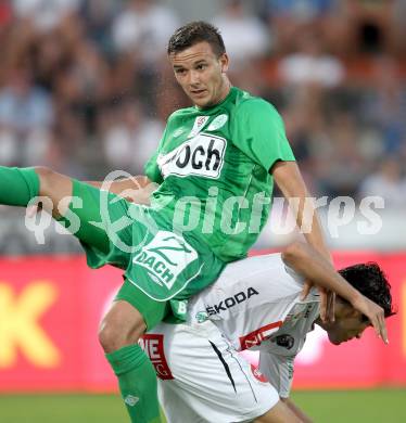 Fussball. Bundesliga. RZ Pellets WAC gegen SV Mattersburg. Jacobo,  (WAC), Manuel Prietl (Mattersburg). Wolfsberg, 18.8.2012.
Foto: Kuess

---
pressefotos, pressefotografie, kuess, qs, qspictures, sport, bild, bilder, bilddatenbank