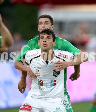 Fussball. Bundesliga. RZ Pellets WAC gegen SV Mattersburg. Mihret Topcagic, (WAC), Florin Lovin (Mattersburg). Wolfsberg, 18.8.2012.
Foto: Kuess

---
pressefotos, pressefotografie, kuess, qs, qspictures, sport, bild, bilder, bilddatenbank