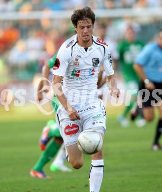 Fussball. Bundesliga. RZ Pellets WAC gegen SV Mattersburg. Christian Falk (WAC). Wolfsberg, 18.8.2012.
Foto: Kuess

---
pressefotos, pressefotografie, kuess, qs, qspictures, sport, bild, bilder, bilddatenbank