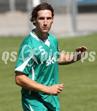 Fussball Kaerntner Liga. Welzenegg gegen Steinfeld. Alexander Preissl (Steinfeld). Welzenegg, am 19.8.2012.
Foto: Kuess
---
pressefotos, pressefotografie, kuess, qs, qspictures, sport, bild, bilder, bilddatenbank