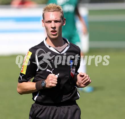 Fussball Kaerntner Liga. Welzenegg gegen Steinfeld.  Schiedsrichter Holger Dietz. Welzenegg, am 19.8.2012.
Foto: Kuess
---
pressefotos, pressefotografie, kuess, qs, qspictures, sport, bild, bilder, bilddatenbank