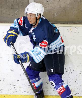 Eishockey. Rudi Hiti Turnier. VSV gegen Stavanger Oilers (Norwegen).  Antti Pusa (VSV). Bled, 17.8.2012
Foto: Kuess
---
pressefotos, pressefotografie, kuess, qs, qspictures, sport, bild, bilder, bilddatenbank