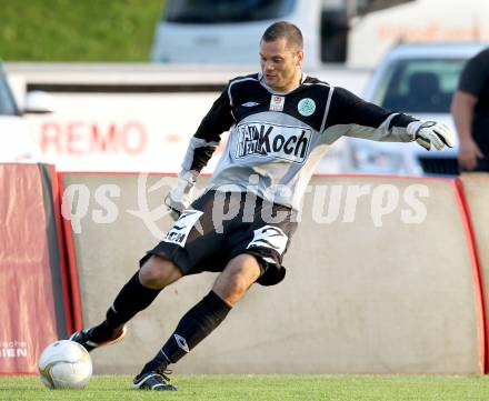 Fussball. Bundesliga. RZ Pellets WAC gegen SV Mattersburg. Thomas Borenitsch  (Mattersburg). Wolfsberg, 18.8.2012.
Foto: Kuess

---
pressefotos, pressefotografie, kuess, qs, qspictures, sport, bild, bilder, bilddatenbank