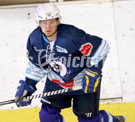 Eishockey. Rudi Hiti Turnier. VSV gegen Stavanger Oilers (Norwegen).  Daniel Nageler (VSV). Bled, 17.8.2012
Foto: Kuess
---
pressefotos, pressefotografie, kuess, qs, qspictures, sport, bild, bilder, bilddatenbank