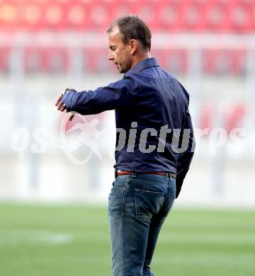 Fussball Regionalliga. SK Austria Klagenfurt gegen Feldkirchen. Trainer Dietmar Thuller (Austria). Klagenfurt, am 21.8.2012.
Foto: Kuess
---
pressefotos, pressefotografie, kuess, qs, qspictures, sport, bild, bilder, bilddatenbank