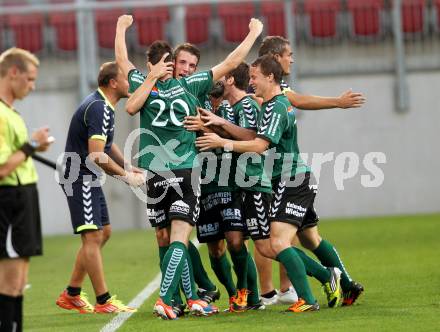 Fussball Regionalliga. SK Austria Klagenfurt gegen Feldkirchen. Torjubel Feldkirchen. Klagenfurt, am 21.8.2012.
Foto: Kuess
---
pressefotos, pressefotografie, kuess, qs, qspictures, sport, bild, bilder, bilddatenbank