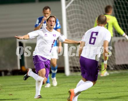 Fussball Regionalliga. VSV gegen SK Austria Klagenfurt. Torjubel Marc Sand (Austria Klagenfurt). Villach, 24.8.2012.
Foto: Kuess
---
pressefotos, pressefotografie, kuess, qs, qspictures, sport, bild, bilder, bilddatenbank