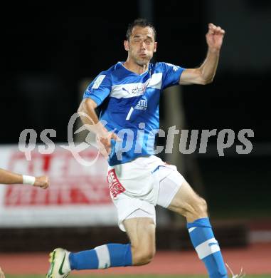 Fussball Regionalliga. VSV gegen SK Austria Klagenfurt. Christian Prawda (VSV). Villach, 24.8.2012.
Foto: Kuess
---
pressefotos, pressefotografie, kuess, qs, qspictures, sport, bild, bilder, bilddatenbank