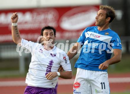 Fussball Regionalliga. VSV gegen SK Austria Klagenfurt. Marco reich,  (VSV). Daniel Lindorfer (Austria Klagenfurt). Villach, 24.8.2012.
Foto: Kuess
---
pressefotos, pressefotografie, kuess, qs, qspictures, sport, bild, bilder, bilddatenbank