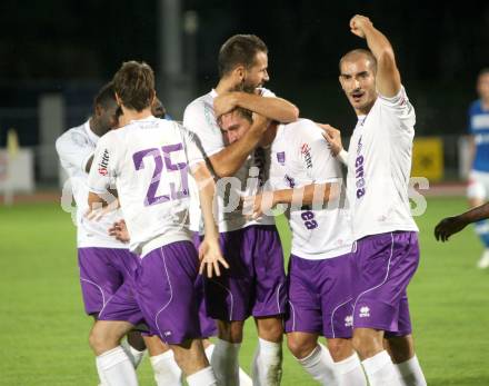 Fussball Regionalliga. VSV gegen SK Austria Klagenfurt. Torjubel Austria. Villach, 24.8.2012.
Foto: Kuess
---
pressefotos, pressefotografie, kuess, qs, qspictures, sport, bild, bilder, bilddatenbank