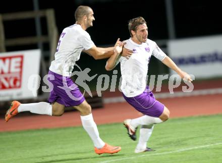 Fussball Regionalliga. VSV gegen SK Austria Klagenfurt.Torjubel Marc Sand, Rexhe Bytyci (Austria Klagenfurt). Villach, 24.8.2012.
Foto: Kuess
---
pressefotos, pressefotografie, kuess, qs, qspictures, sport, bild, bilder, bilddatenbank