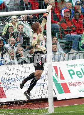 Fussball. Bundesliga. RZ Pellets WAC gegen Rapid Wien.  Christian Dobnik (WAC). Wolfsberg, 26.8.2012.
Foto: Kuess

---
pressefotos, pressefotografie, kuess, qs, qspictures, sport, bild, bilder, bilddatenbank