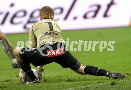 Fussball. Bundesliga. RZ Pellets WAC gegen Rapid Wien. Christian Dobnik (WAC). Wolfsberg, 26.8.2012.
Foto: Kuess

---
pressefotos, pressefotografie, kuess, qs, qspictures, sport, bild, bilder, bilddatenbank