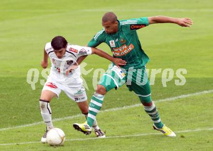 Fussball. Bundesliga. RZ Pellets WAC gegen Rapid Wien. David De Paula, (WAC), Terrence Boyd  (Rapid). Wolfsberg, 26.8.2012.
Foto: Kuess

---
pressefotos, pressefotografie, kuess, qs, qspictures, sport, bild, bilder, bilddatenbank