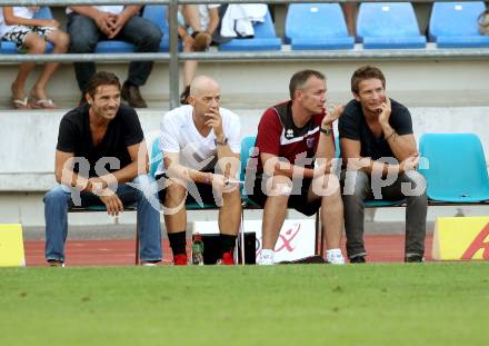 Fussball Regionalliga. VSV gegen SK Austria Klagenfurt. Betreuerbank. Heimo Vorderegger, Guenther Gorenzel, Wolfgang Thun-Hohenstein, Johannes Lamprecht (Austria Klagenfurt). Villach, 24.8.2012.
Foto: Kuess
---
pressefotos, pressefotografie, kuess, qs, qspictures, sport, bild, bilder, bilddatenbank