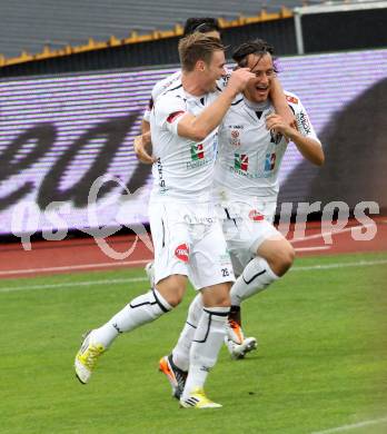 Fussball. Bundesliga. RZ Pellets WAC gegen Rapid Wien. Torjubel Dario Baldauf, Michael Sollbauer (WAC). Wolfsberg, 26.8.2012.
Foto: Kuess

---
pressefotos, pressefotografie, kuess, qs, qspictures, sport, bild, bilder, bilddatenbank