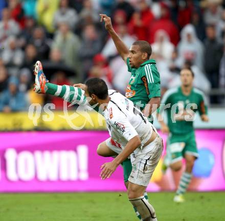 Fussball. Bundesliga. RZ Pellets WAC gegen Rapid Wien. Nenad Jovanovic,  (WAC), Terrence Boyd (Rapid). Wolfsberg, 26.8.2012.
Foto: Kuess

---
pressefotos, pressefotografie, kuess, qs, qspictures, sport, bild, bilder, bilddatenbank