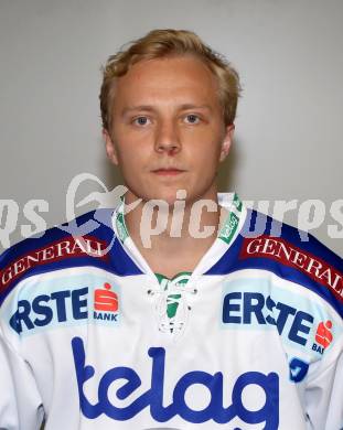 EBEL Eishockey Bundesliga. VSV. Mannschaftsfototermin. Portrait. Antti Pusa. Villach, 28.8.2012.
Foto: Kuess
---
pressefotos, pressefotografie, kuess, qs, qspictures, sport, bild, bilder, bilddatenbank