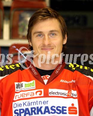 EBEL Eishockey Bundesliga. KAC. Mannschaftsfototermin. Portrait. Schuller David. Klagenfurt, 28.8.2012.
Foto: Kuess
---
pressefotos, pressefotografie, kuess, qs, qspictures, sport, bild, bilder, bilddatenbank