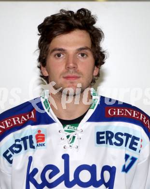 EBEL Eishockey Bundesliga. VSV. Mannschaftsfototermin. Portrait. Benjamin Petrik. Villach, 28.8.2012.
Foto: Kuess
---
pressefotos, pressefotografie, kuess, qs, qspictures, sport, bild, bilder, bilddatenbank