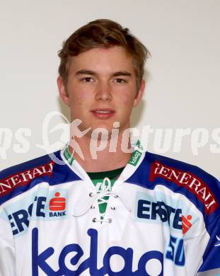 EBEL Eishockey Bundesliga. VSV. Mannschaftsfototermin. Portrait. Rauchenwald Alexander. Villach, 28.8.2012.
Foto: Kuess
---
pressefotos, pressefotografie, kuess, qs, qspictures, sport, bild, bilder, bilddatenbank