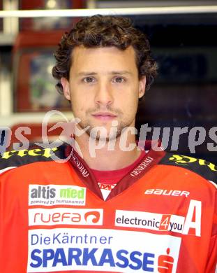 EBEL Eishockey Bundesliga. KAC. Mannschaftsfototermin. Portrait. Reichel Johannes. Klagenfurt, 28.8.2012.
Foto: Kuess
---
pressefotos, pressefotografie, kuess, qs, qspictures, sport, bild, bilder, bilddatenbank