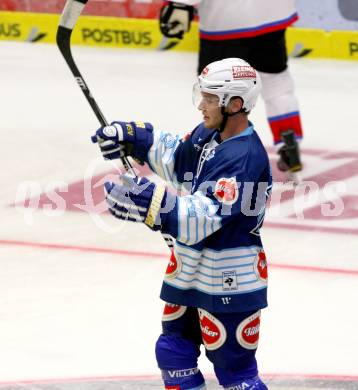 EBEL. Testspiel. EC VSV gegen Thomas Sabo Ice Tigers. Torjubel John Hughes (VSV). Villach, am 30.8.2012.
Foto: Kuess 


---
pressefotos, pressefotografie, kuess, qs, qspictures, sport, bild, bilder, bilddatenbank