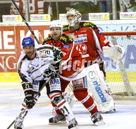 EBEL. Testspiel. EC KAC gegen Augsburg Panthers.  Kirk Furey, Chiodo Andy (KAC),  John Zeiler  (Augsburg). Klagenfurt, am 1.9.2012.
Foto: Kuess 


---
pressefotos, pressefotografie, kuess, qs, qspictures, sport, bild, bilder, bilddatenbank