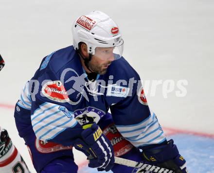 EBEL. Testspiel. EC VSV gegen Augsburg Panthers. Gerhard Unterluggauer (VSV). Villach, am 31.8.2012.
Foto: Kuess 


---
pressefotos, pressefotografie, kuess, qs, qspictures, sport, bild, bilder, bilddatenbank