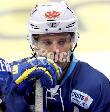 EBEL. Testspiel. EC VSV gegen Augsburg Panthers. Derek Damon (VSV). Villach, am 31.8.2012.
Foto: Kuess 


---
pressefotos, pressefotografie, kuess, qs, qspictures, sport, bild, bilder, bilddatenbank