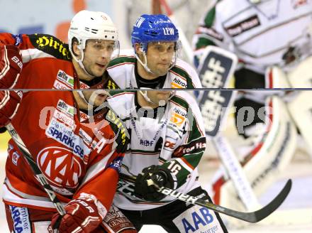 EBEL. Testspiel. EC KAC gegen Augsburg Panthers. Tyler Spurgeon,   (KAC), Brian Roloff (Augsburg). Klagenfurt, am 1.9.2012.
Foto: Kuess 


---
pressefotos, pressefotografie, kuess, qs, qspictures, sport, bild, bilder, bilddatenbank