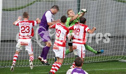 Fussball Regionalliga. SK Austria Klagenfurt gegen GAK. Marc Sand,  (Klagenfurt), Georg Blatnik (GAK). Klagenfurt, 1.9.2012.
Foto: kuess
---
pressefotos, pressefotografie, kuess, qs, qspictures, sport, bild, bilder, bilddatenbank