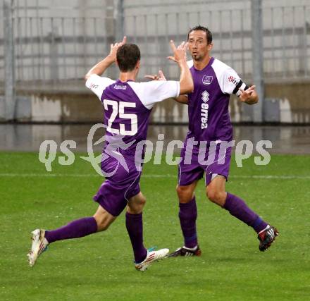 Fussball Regionalliga. SK Austria Klagenfurt gegen GAK. Torjubel Matthias Dollinger, Stefan Erkinger (Klagenfurt). Klagenfurt, 1.9.2012.
Foto: kuess
---
pressefotos, pressefotografie, kuess, qs, qspictures, sport, bild, bilder, bilddatenbank