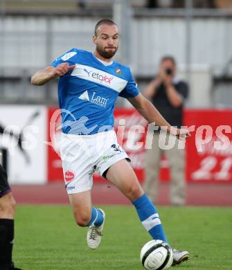 Fussball. Regionalliga. VSV gegen Allerheiligen. Udo Gasser (VSV). Villach, 7.9.2012.
Foto: Kuess
---
pressefotos, pressefotografie, kuess, qs, qspictures, sport, bild, bilder, bilddatenbank