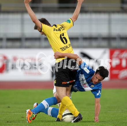 Fussball. Regionalliga. VSV gegen Allerheiligen. Andreas Dlopst,  (VSV), Marko Kocever (Allerheiligen). Villach, 7.9.2012.
Foto: Kuess
---
pressefotos, pressefotografie, kuess, qs, qspictures, sport, bild, bilder, bilddatenbank