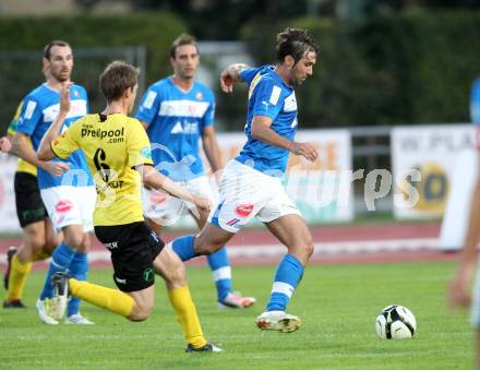 Fussball. Regionalliga. VSV gegen Allerheiligen. Mario Steiner, (VSV), Marko Kocever  (Allerheiligen). Villach, 7.9.2012.
Foto: Kuess
---
pressefotos, pressefotografie, kuess, qs, qspictures, sport, bild, bilder, bilddatenbank