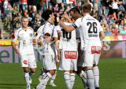 Fussball. Bundesliga. RZ Pellets WAC gegen SC Wiener Neustadt. Torjubel (WAC). Wolfsberg, 15.9.2012.
Foto: Kuess

---
pressefotos, pressefotografie, kuess, qs, qspictures, sport, bild, bilder, bilddatenbank