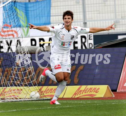 Fussball. Bundesliga. RZ Pellets WAC gegen SC Wiener Neustadt. Torjubel Mihret Topcagic (WAC).. Wolfsberg, 15.9.2012.
Foto: Kuess

---
pressefotos, pressefotografie, kuess, qs, qspictures, sport, bild, bilder, bilddatenbank