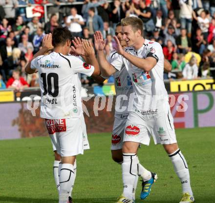 Fussball. Bundesliga. RZ Pellets WAC gegen SC Wiener Neustadt. Torjubel (WAC). Wolfsberg, 15.9.2012.
Foto: Kuess

---
pressefotos, pressefotografie, kuess, qs, qspictures, sport, bild, bilder, bilddatenbank