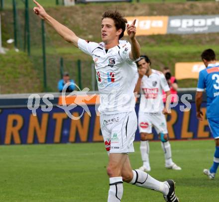 Fussball. Bundesliga. RZ Pellets WAC gegen SC Wiener Neustadt. Torjubel Christian Falk (WAC). Wolfsberg, 15.9.2012.
Foto: Kuess

---
pressefotos, pressefotografie, kuess, qs, qspictures, sport, bild, bilder, bilddatenbank