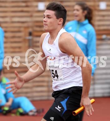 Drei Regionen Jugendspiele. Leichtathletik. Maximilian Geier. Klagenfurt, am 14.9.2012. Klagenfurt, am 14.9.2012.
Foto: Kuess
---
pressefotos, pressefotografie, kuess, qs, qspictures, sport, bild, bilder, bilddatenbank