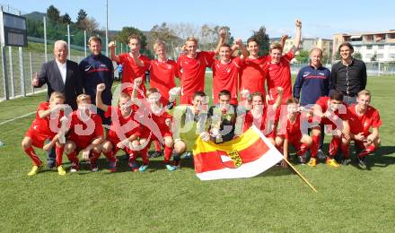 Drei Regionen Jugendspiele. Mannschaft Fussball. Klagenfurt, am 14.9.2012. Klagenfurt, am 14.9.2012.
Foto: Kuess
---
pressefotos, pressefotografie, kuess, qs, qspictures, sport, bild, bilder, bilddatenbank