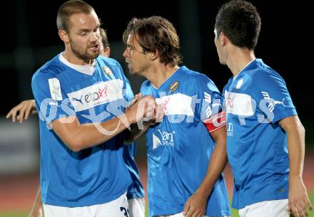 Fussball Regionalliga. VSV gegen SV Wallern. Torjubel VSV. Villach, 20.8.2012.
Foto: Kuess
---
pressefotos, pressefotografie, kuess, qs, qspictures, sport, bild, bilder, bilddatenbank