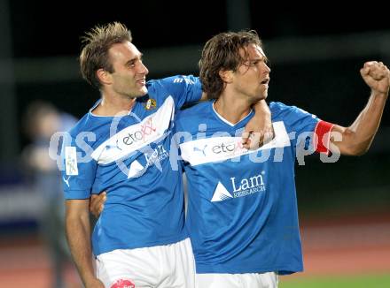 Fussball Regionalliga. VSV gegen SV Wallern. Torjubel Michael Kirisits, Marco Reich (VSV).. Villach, 20.8.2012.
Foto: Kuess
---
pressefotos, pressefotografie, kuess, qs, qspictures, sport, bild, bilder, bilddatenbank