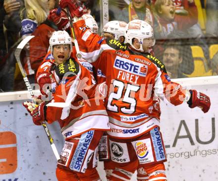 EBEL. Eishockey Bundesliga. EC KAC gegen KHL Medvescak Zagreb. Jubel John Lammers, Kirk Furey  (KAC). Klagenfurt, am 21.9.2012.
Foto: Kuess 


---
pressefotos, pressefotografie, kuess, qs, qspictures, sport, bild, bilder, bilddatenbank