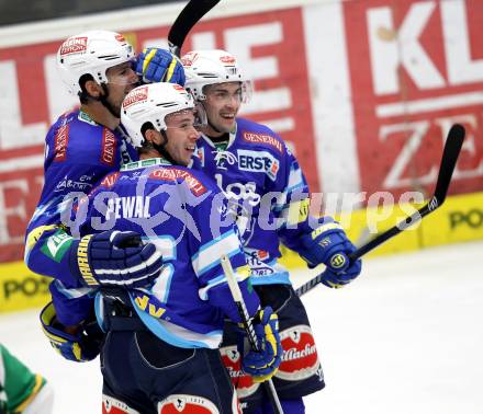 EBEL. Eishockey Bundesligal. EC VSV gegen HDD TELEMACH Olimpija Ljubljana. Torjubel Mario Altmann, PRETNAR Klemen, Marco Pewal (VSV). Villach, am 21.9.2012.
Foto: Kuess 


---
pressefotos, pressefotografie, kuess, qs, qspictures, sport, bild, bilder, bilddatenbank