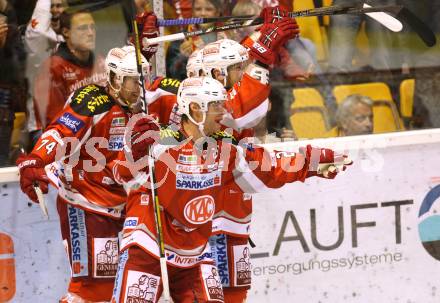 EBEL. Eishockey Bundesliga. EC KAC gegen KHL Medvescak Zagreb.  Jubel John Lammers, Kirk Furey (KAC). Klagenfurt, am 21.9.2012.
Foto: Kuess 


---
pressefotos, pressefotografie, kuess, qs, qspictures, sport, bild, bilder, bilddatenbank