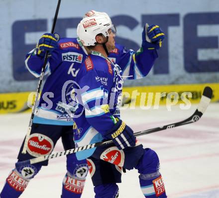 EBEL. Eishockey Bundesligal. EC VSV gegen HDD TELEMACH Olimpija Ljubljana. Torjubel John Hughes (VSV). Villach, am 21.9.2012.
Foto: Kuess 


---
pressefotos, pressefotografie, kuess, qs, qspictures, sport, bild, bilder, bilddatenbank